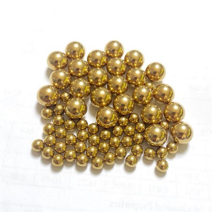 Pequeñas bolas de cobre