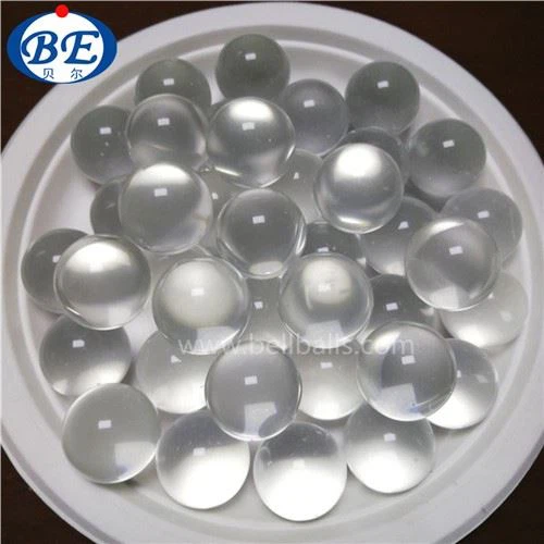 Bola de vidrio transparente